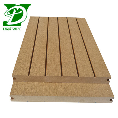 Pavimenti compositi in legno e plastica, impermeabili