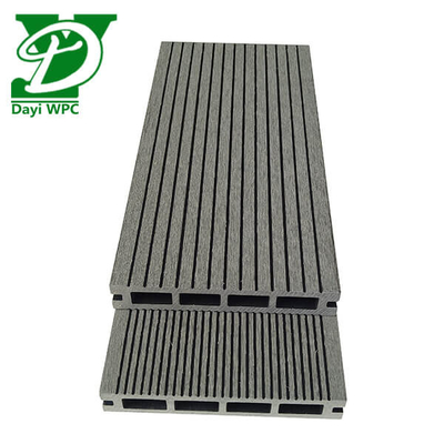 Moderno Legno Plastica Composito WPC Composito Decking Resistenza all'acqua Antirugine