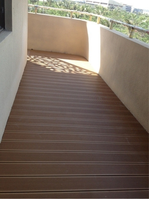 Anti Acqua WPC Pavimento di terrazzo esterno cavo per piscine superiori a 18 mm