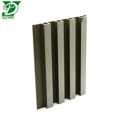 Pannelli per pareti esterne in WPC resistenti ai raggi UV per decorazioni esterne