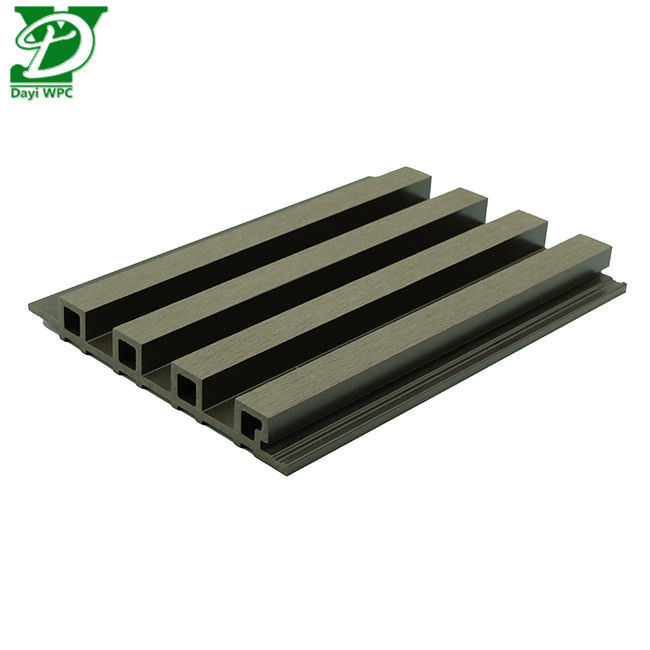 Resistente alle intemperie, il pannello a parete esterno in WPC con superficie di conca a bassa manutenzione